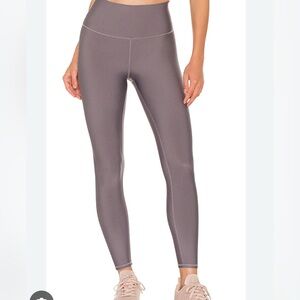 ALO yoga 7/8 High-waist Airlift Legging.  Size small.   Purple Dusk.  NWT